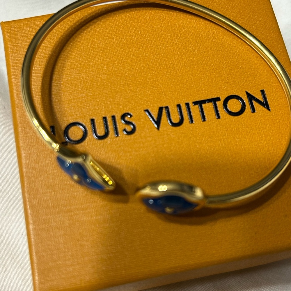 Louis Vuitton Gold Bracelet with Blue Highlights